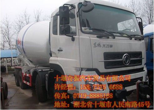 供應(yīng)東風(fēng)大力神8X4雷諾375馬力水泥攪拌車,攪拌車報(bào)價(jià),圖片DFL5310GJBAXA
