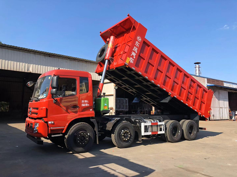 東風(fēng)前4后8輕量化自卸車(chē)現(xiàn)貨供應(yīng)中。!EQ3318-GFV4