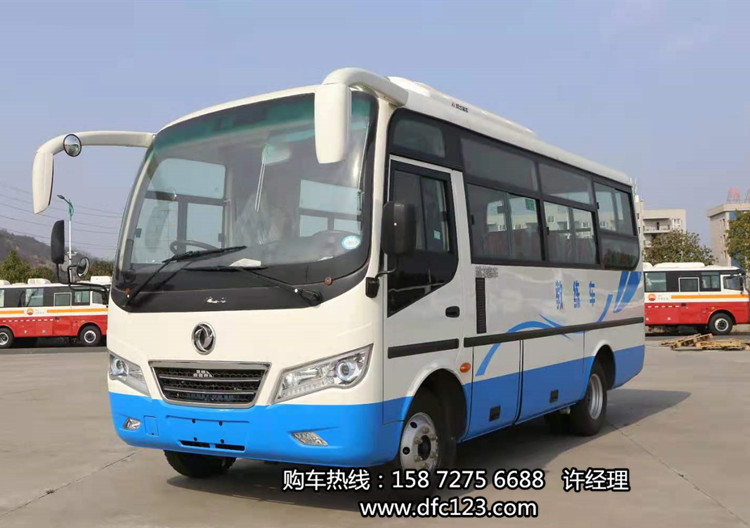 承包駕校一輛教練車多少錢